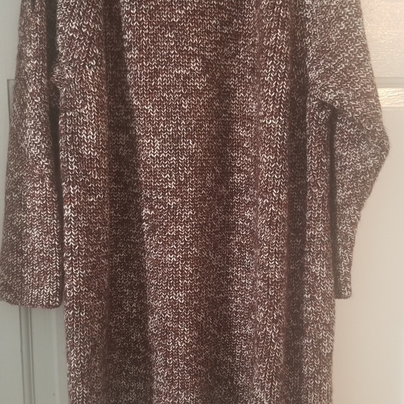 Sweater - Picture 2 of 2